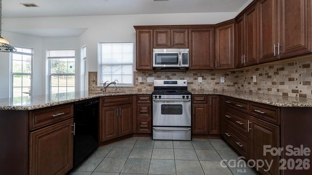 11807 Song Sparrow Lane, Charlotte, NC 28269