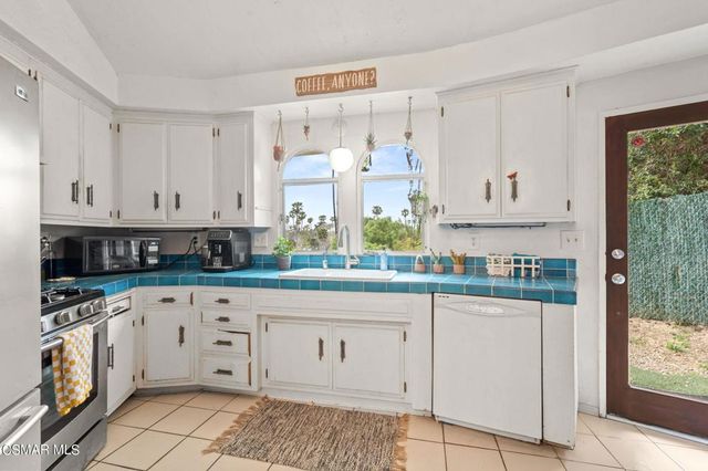 2001 Alessandro Drive, Ventura, CA 93001