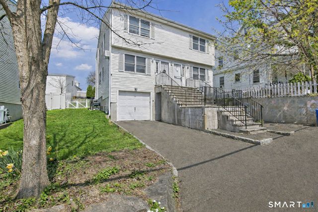 21 West Division Street, Greenwich, CT 06830