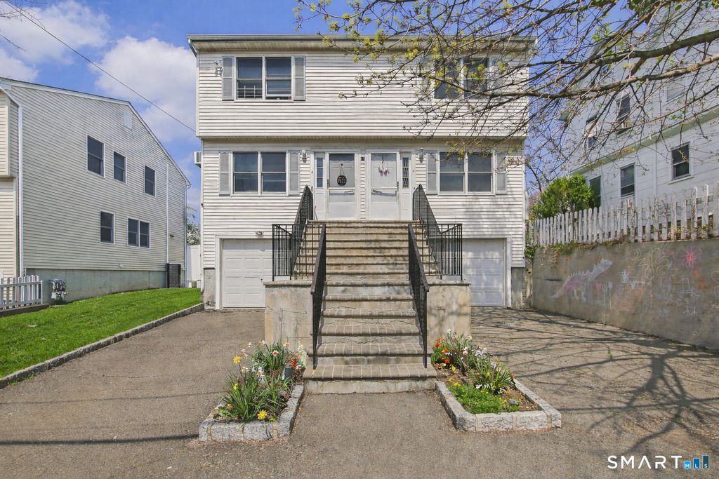 21 West Division Street, Greenwich, CT 06830