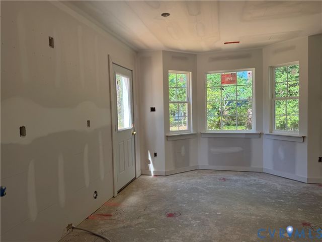 21305 Rutledge Ave, Petersburg, VA 23803