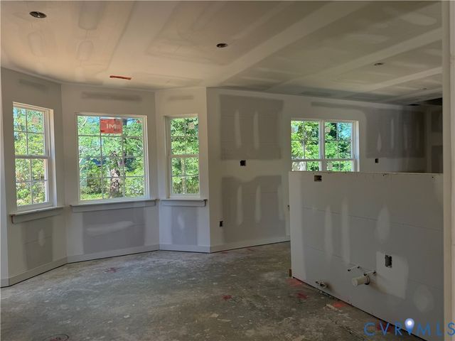 21305 Rutledge Ave, Petersburg, VA 23803