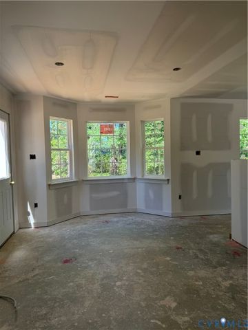 21305 Rutledge Ave, Petersburg, VA 23803