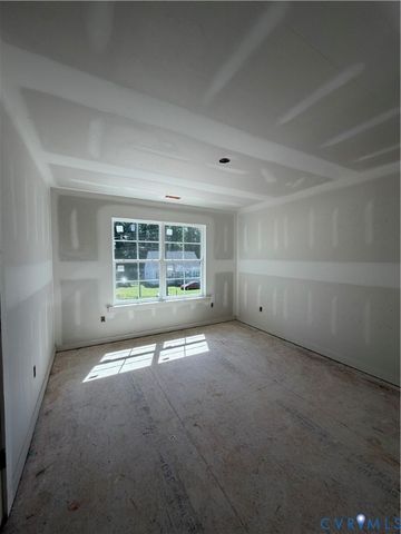 21305 Rutledge Ave, Petersburg, VA 23803