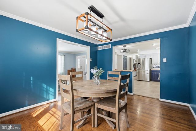 11 SAINT REGIS DR, Newark, DE 19711