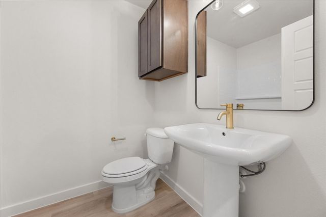 1613 N Clinton Avenue, Lubbock, TX 79416