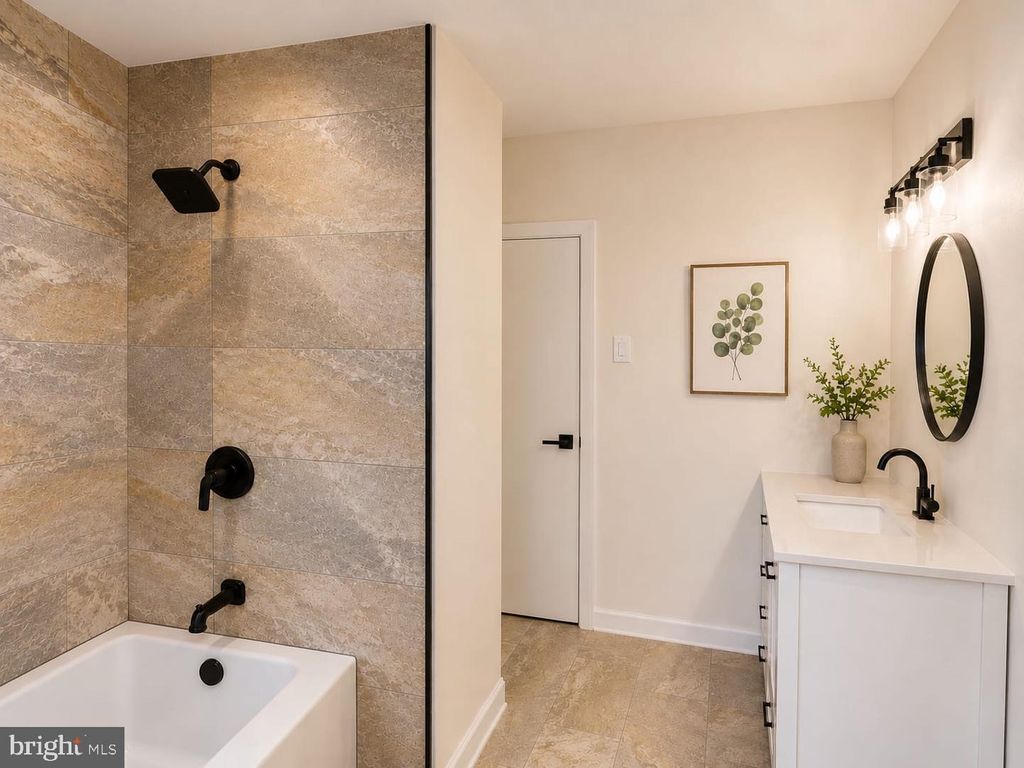 33 BEAVER DR, BARRINGTON, NJ 08007 — photo 3