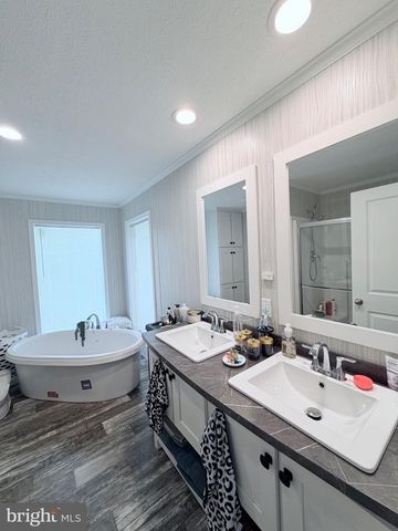 318 GANTT DR, Martinsburg, WV 25403