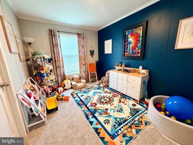 318 GANTT DR, Martinsburg, WV 25403