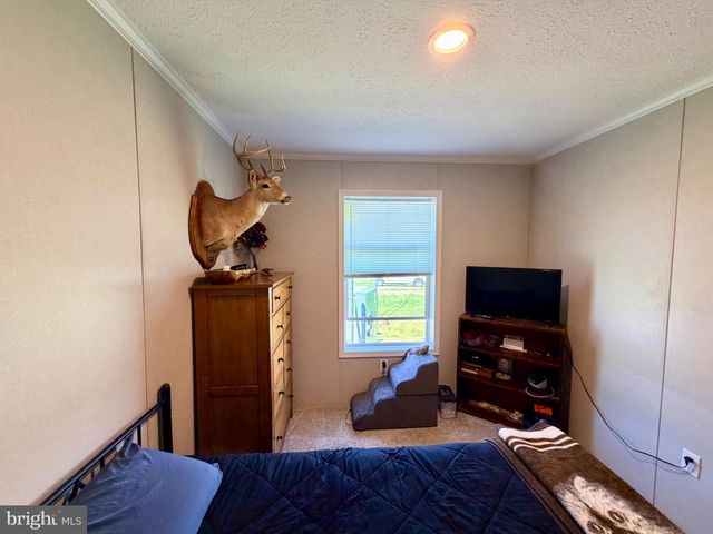 318 GANTT DR, Martinsburg, WV 25403