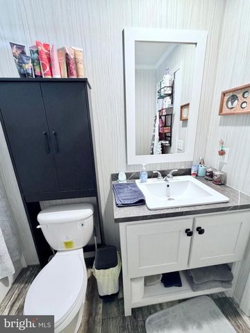 318 GANTT DR, Martinsburg, WV 25403