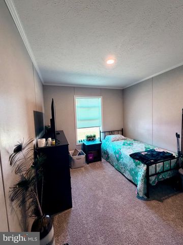 318 GANTT DR, Martinsburg, WV 25403