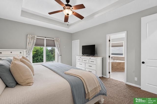 12068 S 79th Street, Papillion, NE 68046