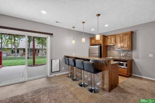 12068 S 79th Street, Papillion, NE 68046