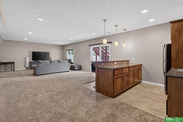 12068 S 79th Street, Papillion, NE 68046