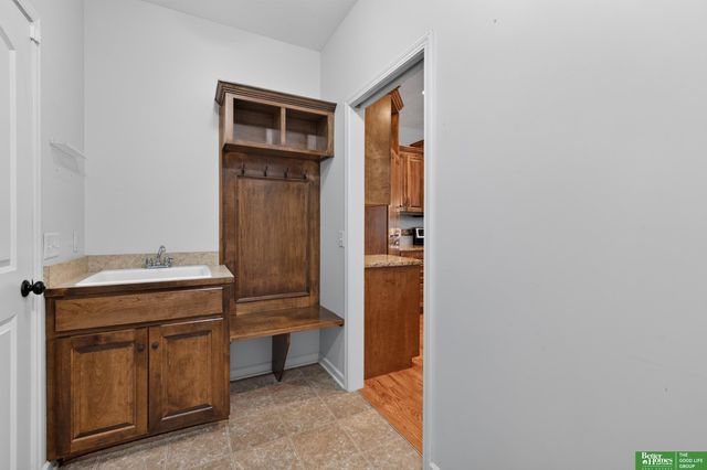 12068 S 79th Street, Papillion, NE 68046