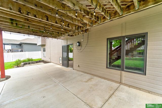 12068 S 79th Street, Papillion, NE 68046