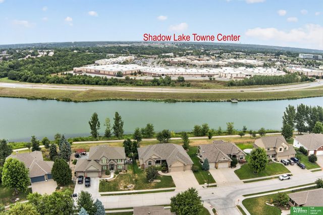 12068 S 79th Street, Papillion, NE 68046