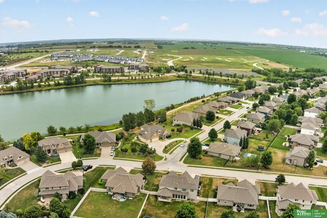 12068 S 79th Street, Papillion, NE 68046