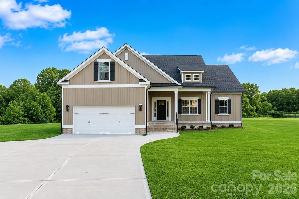 3124 Meadowcrest Drive, Clover, SC 29710