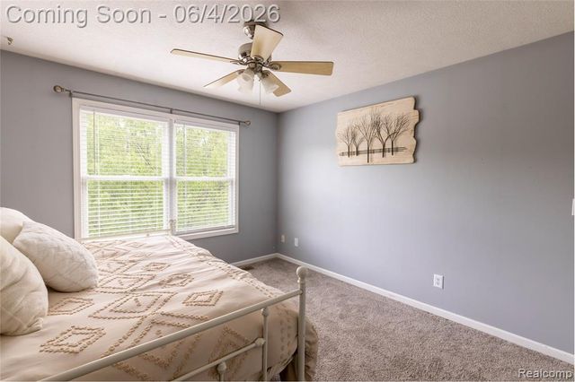 12621 Golden Oaks Drive, Milford, MI 48380