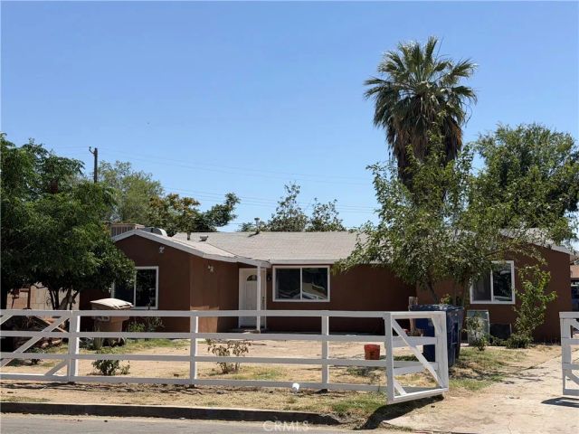 935 Sylvia Drive, Bakersfield, CA 93304