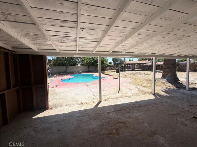 935 Sylvia Drive, Bakersfield, CA 93304