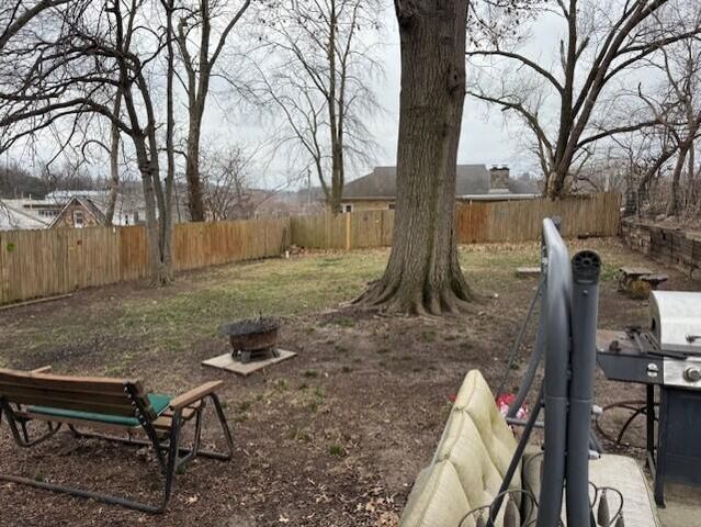 907 SHAMROCK TERR, Boonville, MO 65233