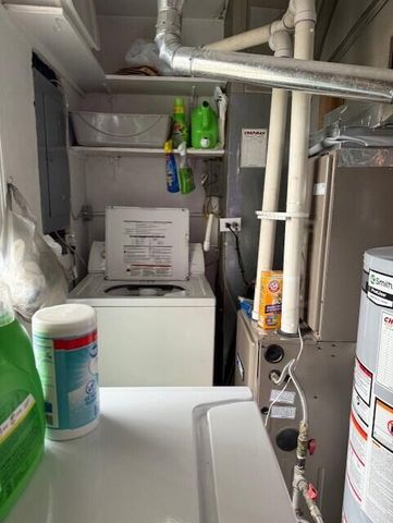 907 SHAMROCK TERR, Boonville, MO 65233