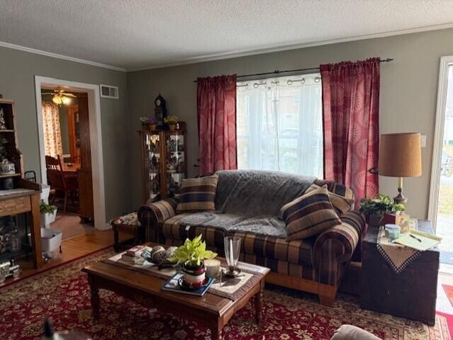 907 SHAMROCK TERR, Boonville, MO 65233