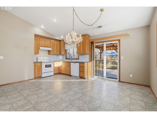 3211 Ne 148TH Ave, Vancouver, WA 98682