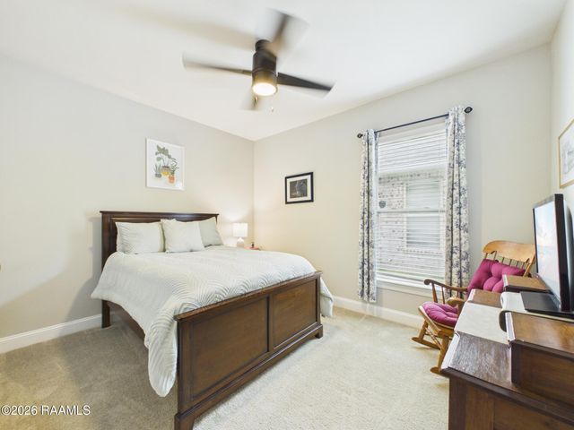 100 Sugar Crest Drive, Youngsville, LA 70592