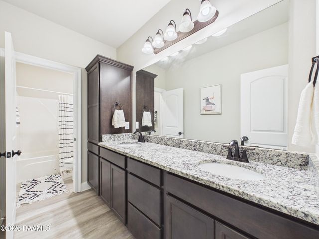 100 Sugar Crest Drive, Youngsville, LA 70592