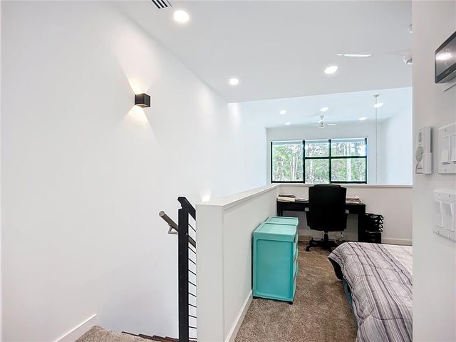 941 N OSPREY AVENUE, Sarasota, FL 34236