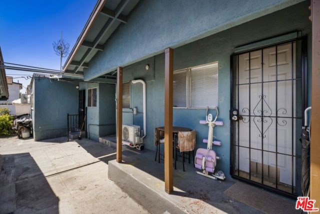 547 N St Louis Street, Los Angeles, CA 90033