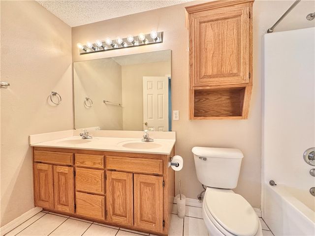 3050 Birch Place, Springdale, AR 72762