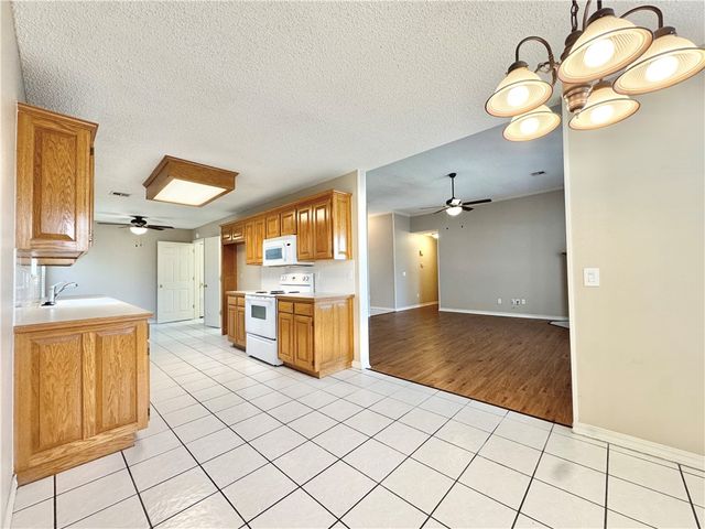 3050 Birch Place, Springdale, AR 72762
