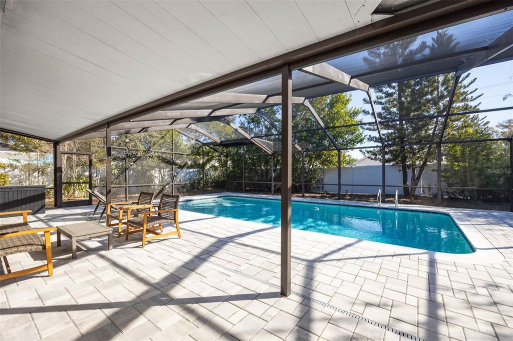 Image 32 of property listing at 1518 S RICHARD AVENUE, Tampa, FL 33629