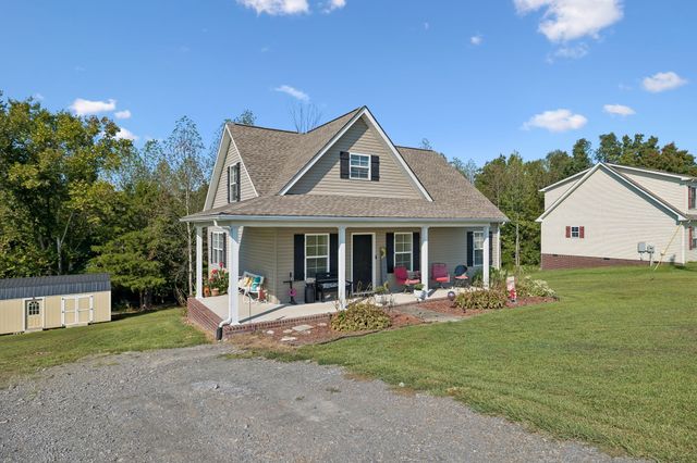 828 Kirbytown Rd, Lafayette, TN 37083