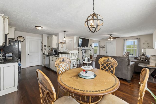 828 Kirbytown Rd, Lafayette, TN 37083