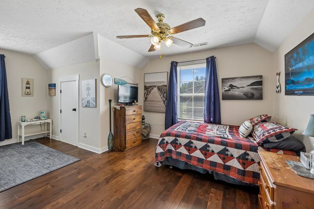 828 Kirbytown Rd, Lafayette, TN 37083