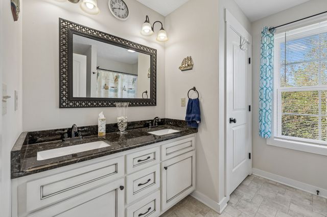 828 Kirbytown Rd, Lafayette, TN 37083