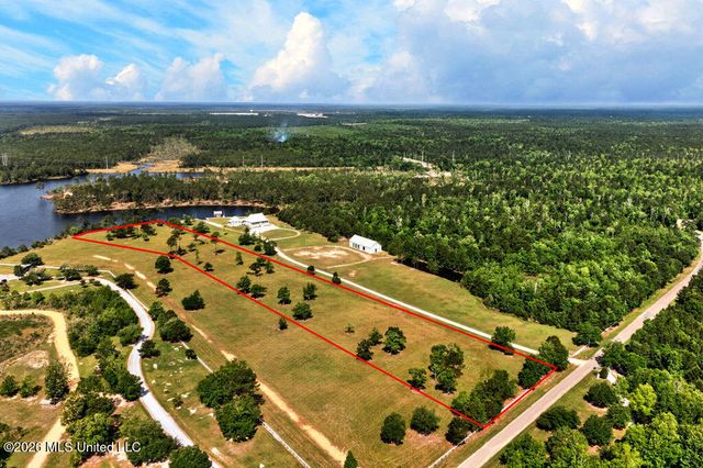 Jordan Bluff Drive, Kiln, MS 39556