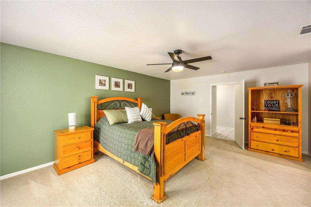 Image 26 of property listing at 14348 Northpark, Hesperia, CA 92345