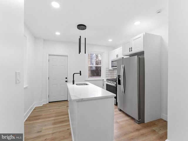 1012 S 53RD ST, Philadelphia, PA 19143