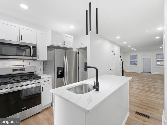 1012 S 53RD ST, Philadelphia, PA 19143