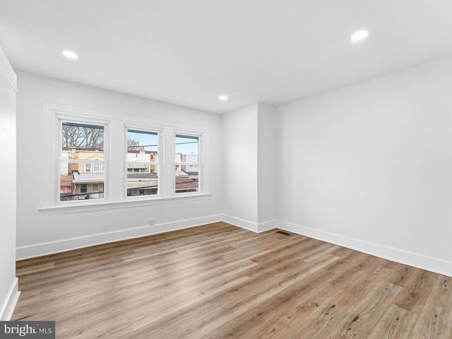 1012 S 53RD ST, Philadelphia, PA 19143