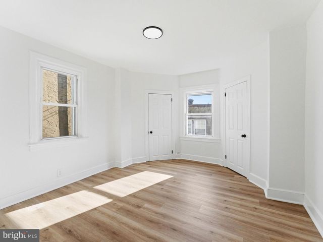 1012 S 53RD ST, Philadelphia, PA 19143