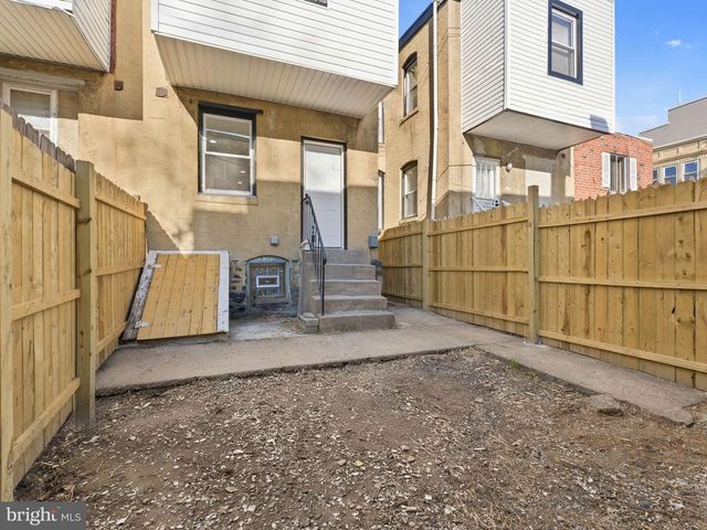 1012 S 53RD ST, Philadelphia, PA 19143