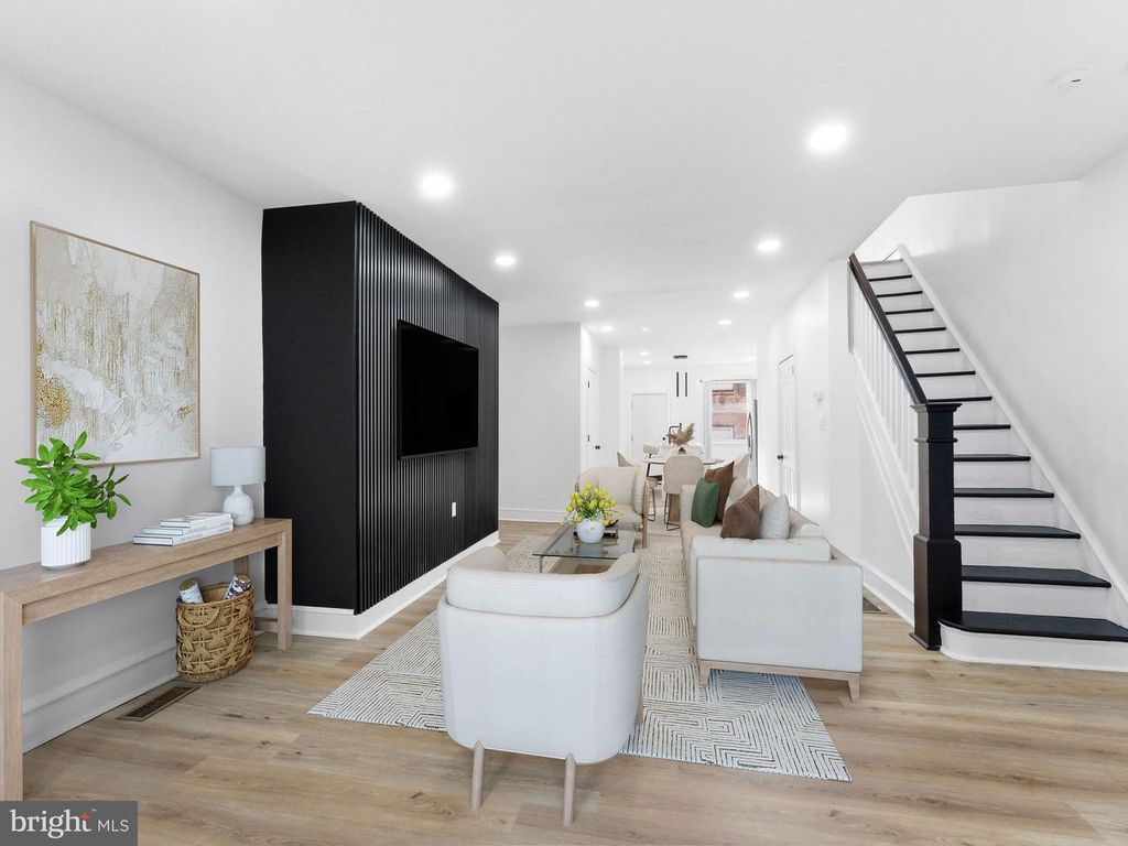 1012 S 53RD ST, Philadelphia, PA 19143